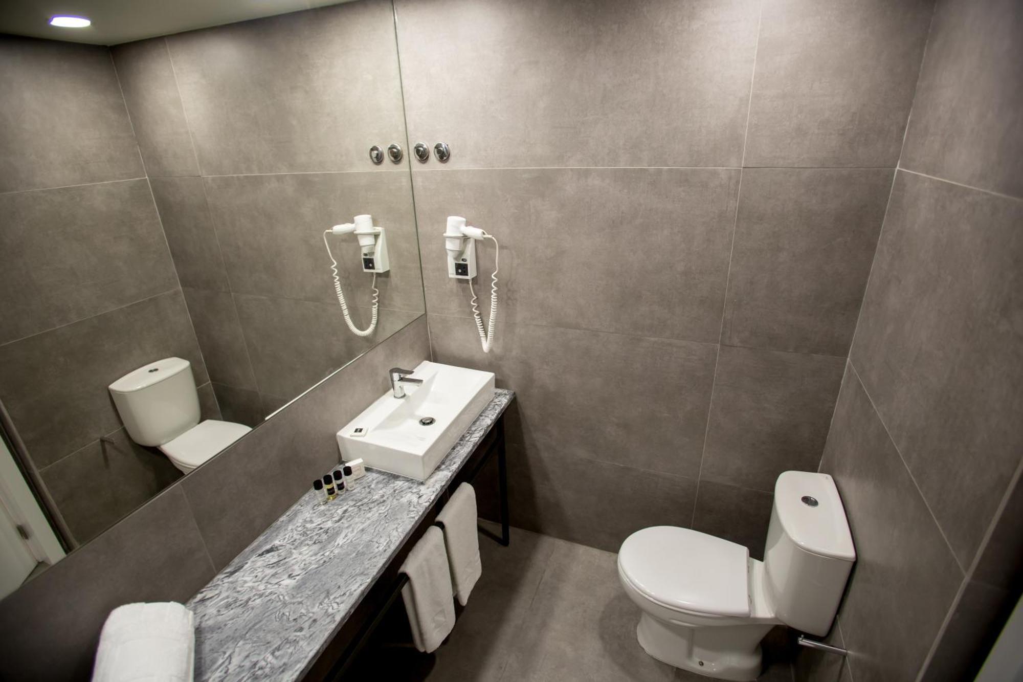 Hotel The Gate Oporto Extérieur photo